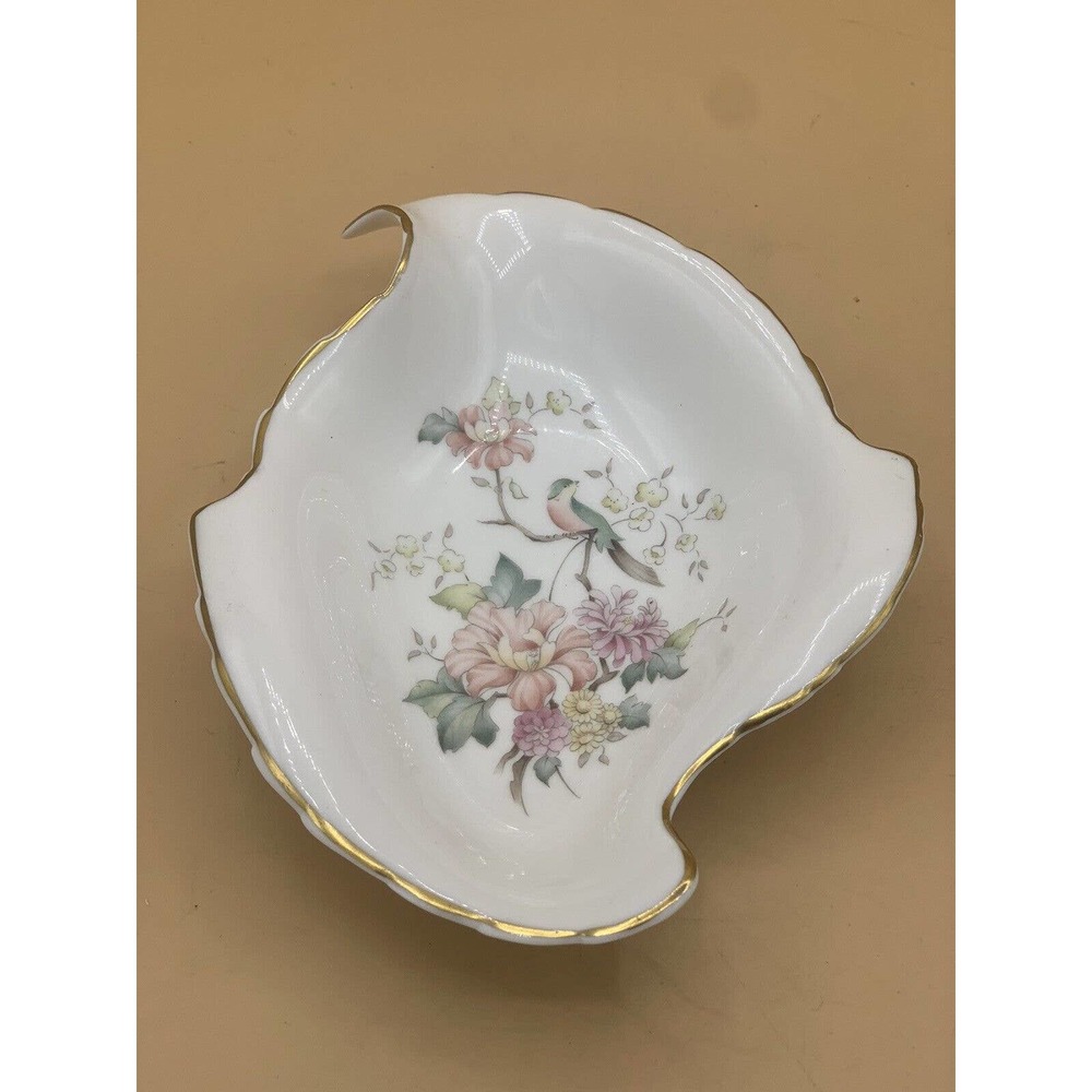 Royal Doulton "Mystic Dawn" #H5103 Fine Bone China Nut Dish c.1985 England
